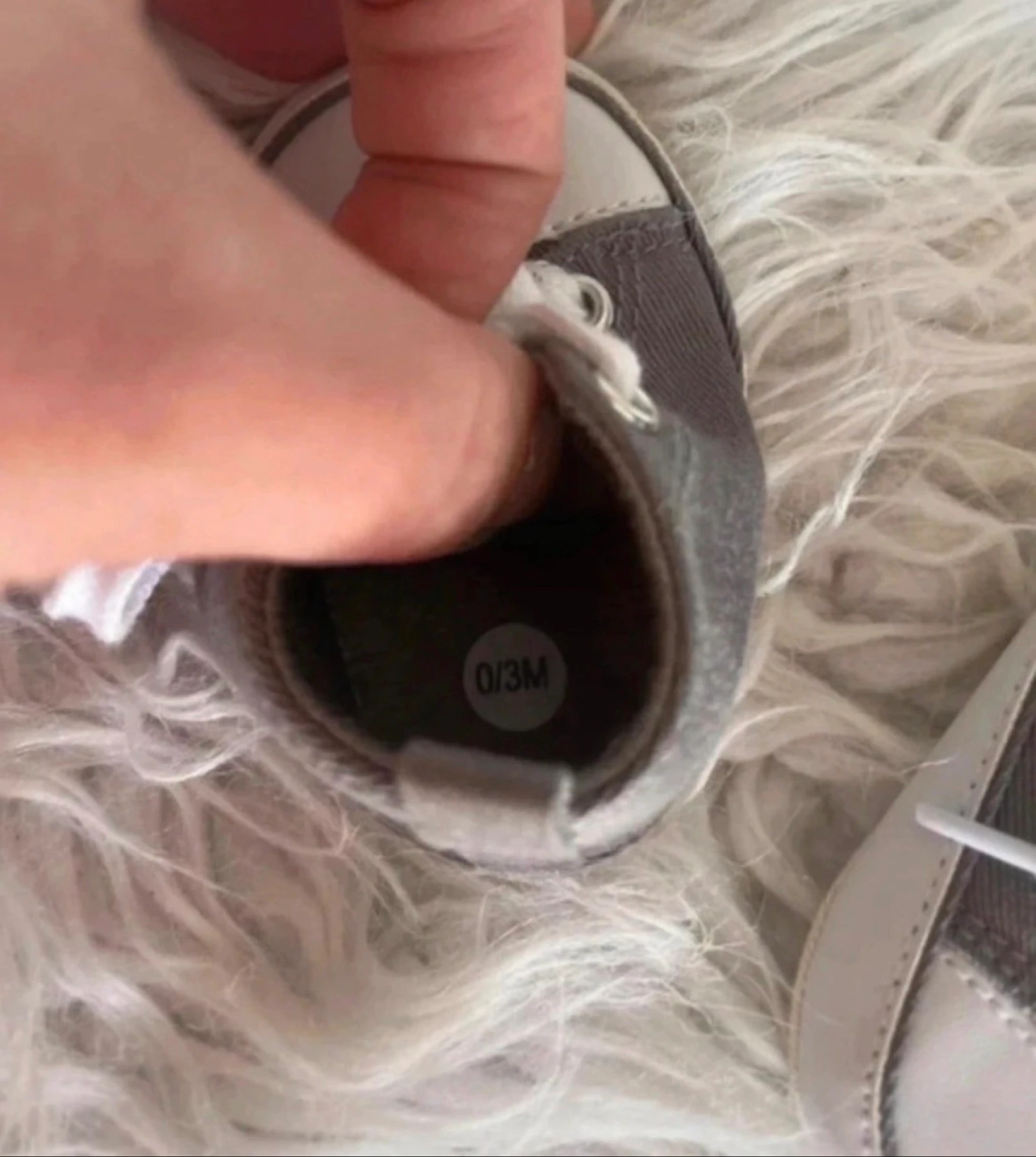 Baby Converse-style sneakers – 0/3 months – photo 2